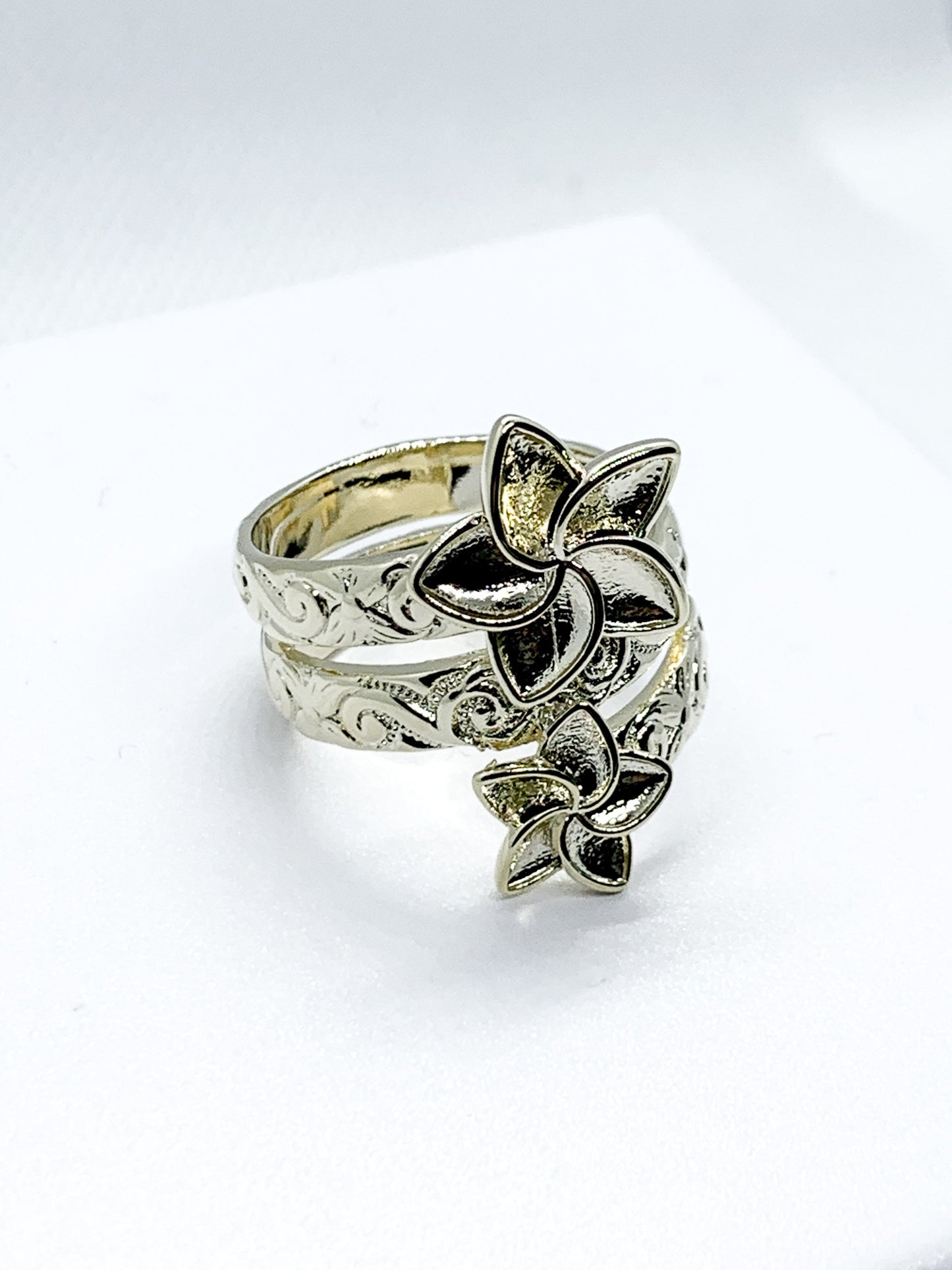 Plumeria ring