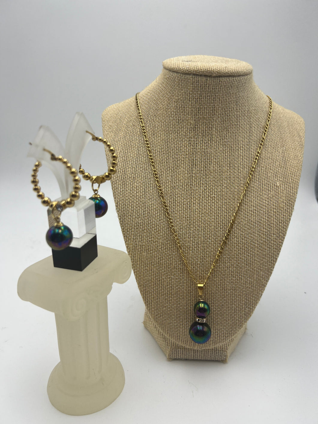 Necklace Set