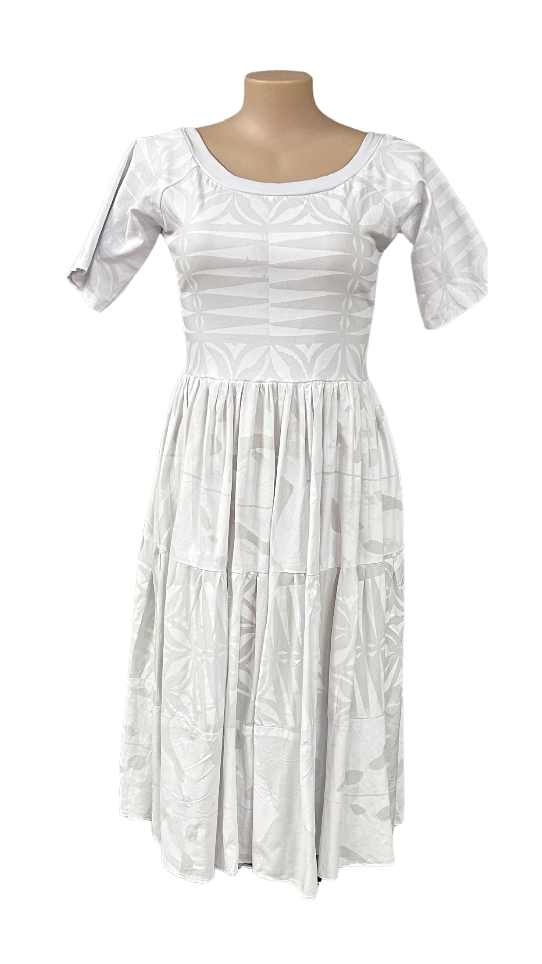 Luana Dress Size 18