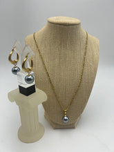 Load image into Gallery viewer, Necklace set
