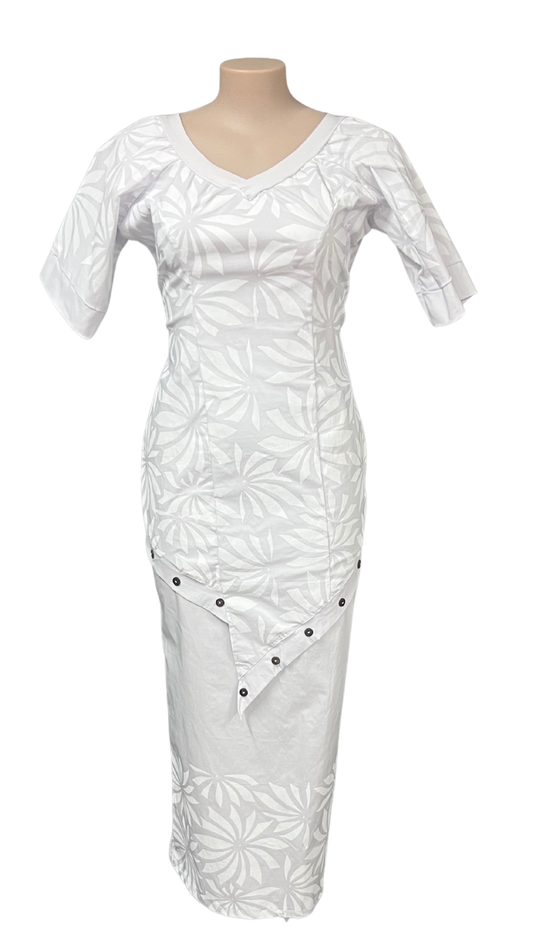 Iva Puletasi Size 16