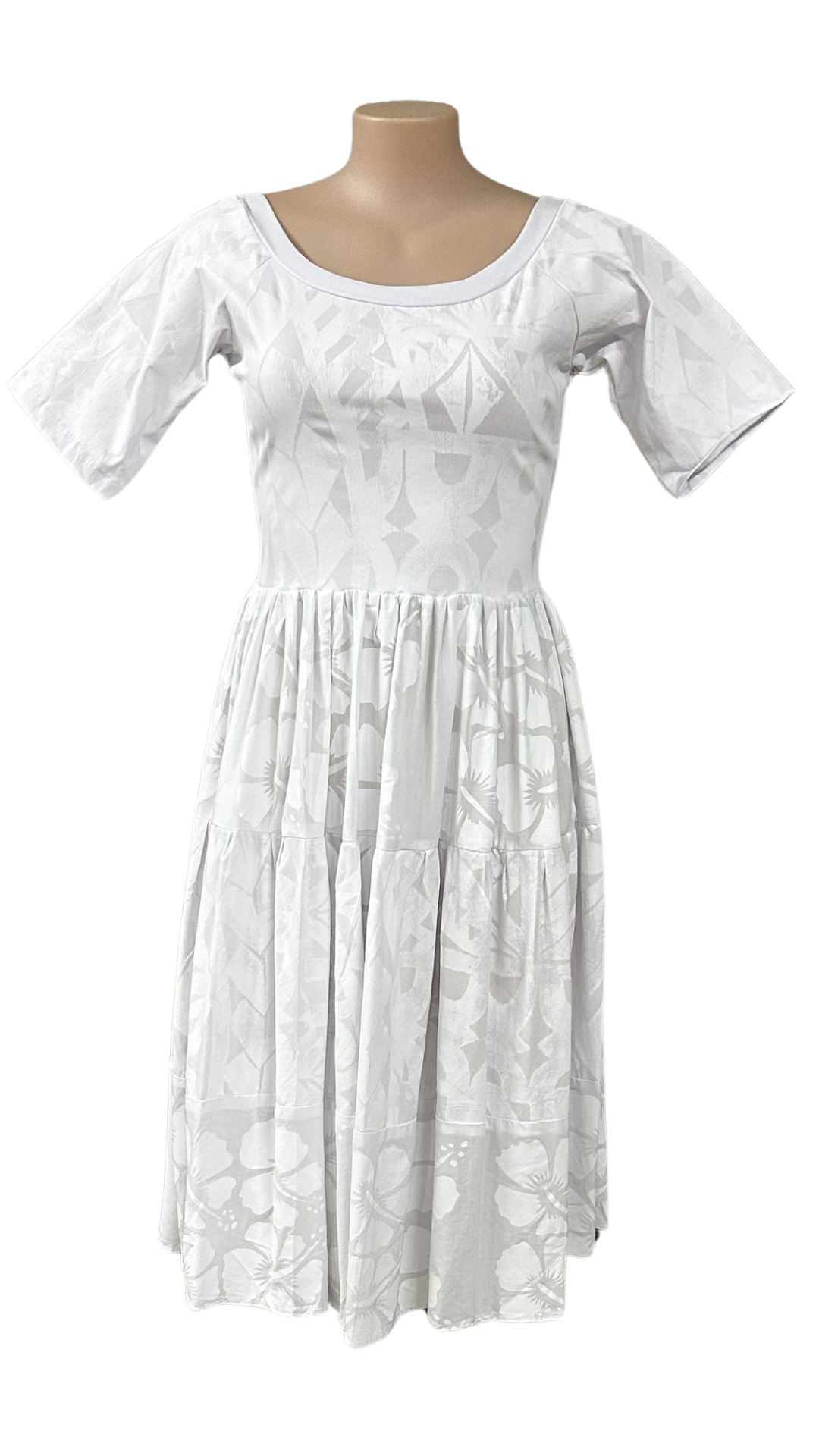 Luana Dress Size 16