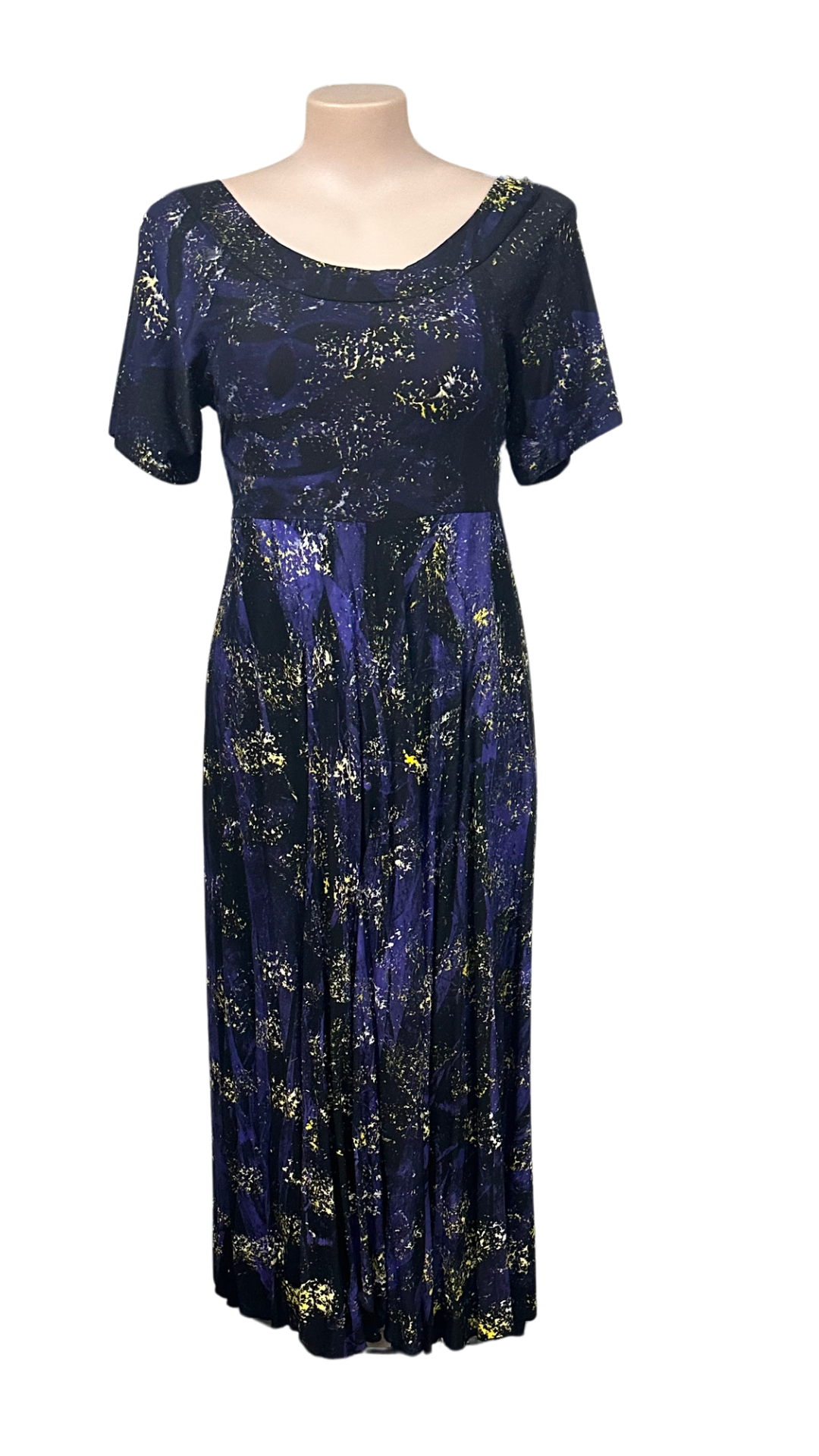 Nora Dress Size 18