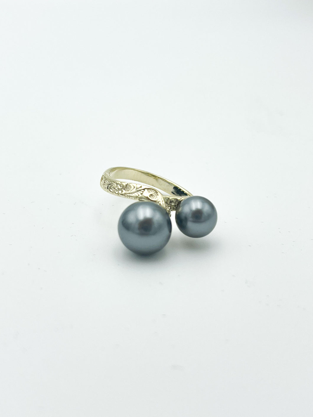 Grey Double Pearl Ring