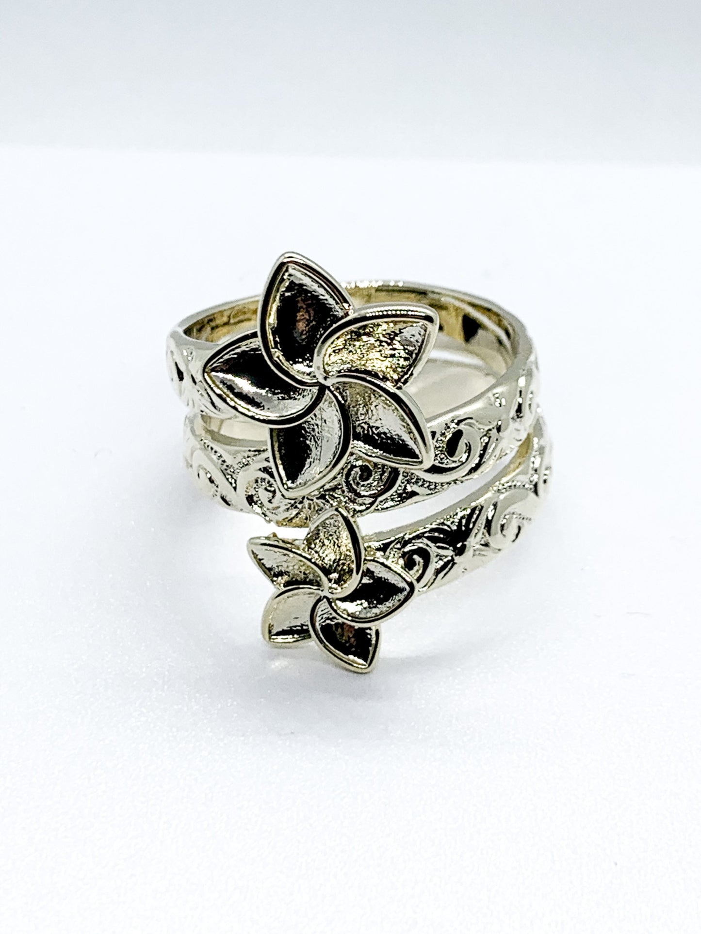 Plumeria ring