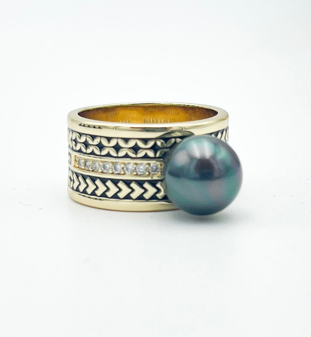 Tribal Pearl Ring