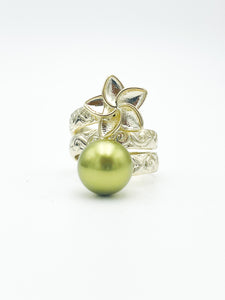 Floral Pearl Ring