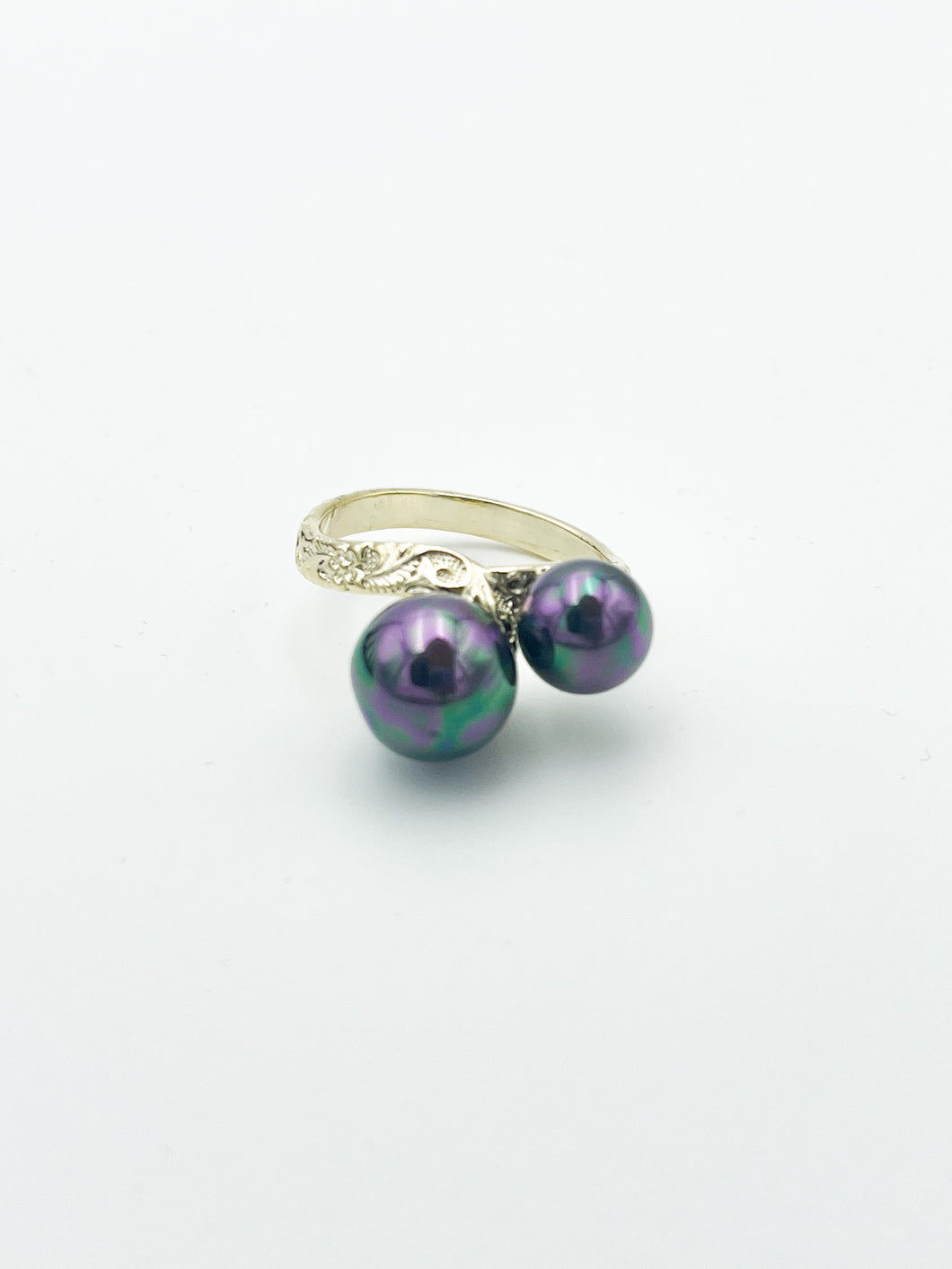 Double Pearl Ring